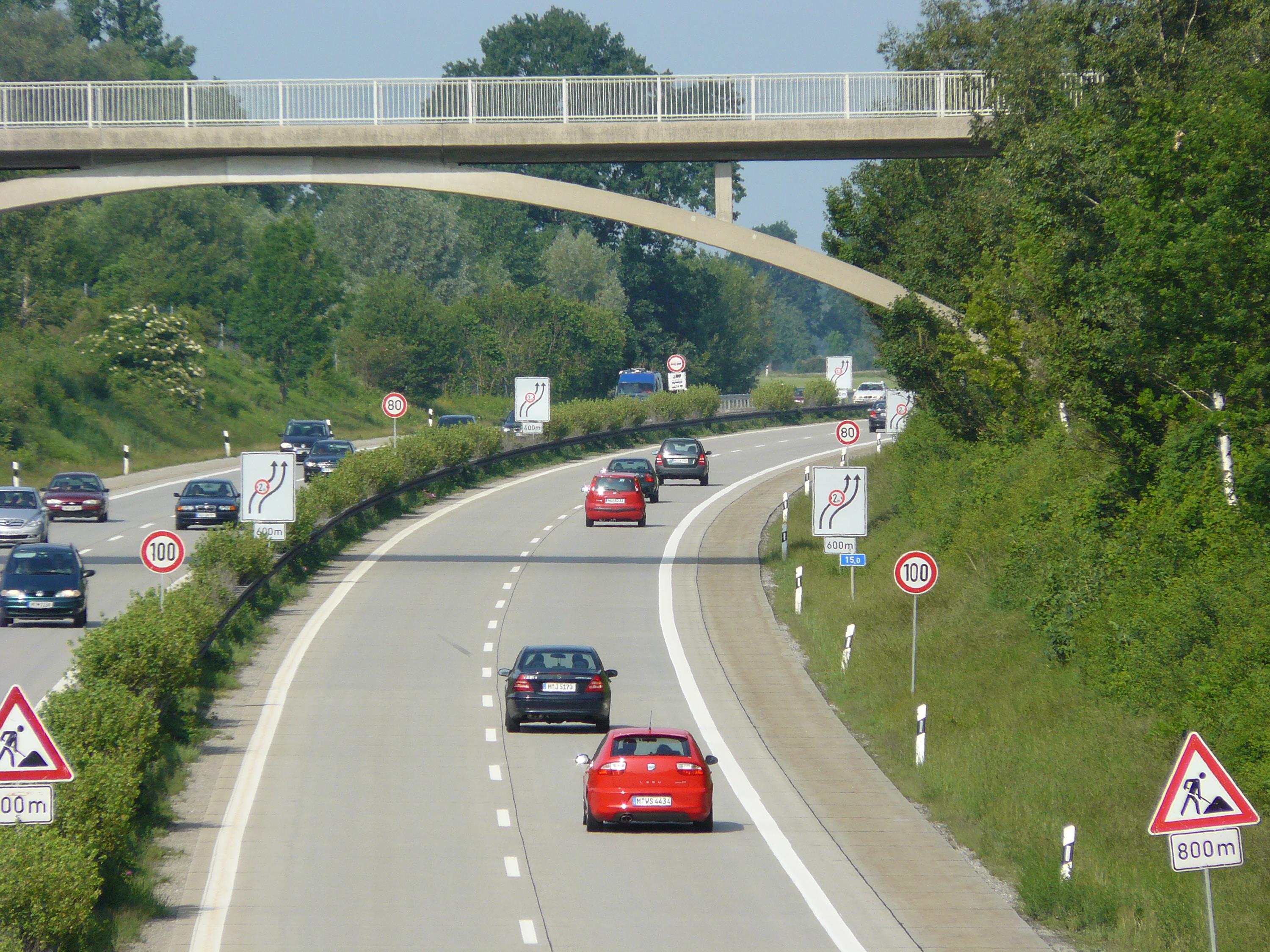 Leider haben wir keinen Alternativtext zu diesem Bild, aber wir arbeiten daran.